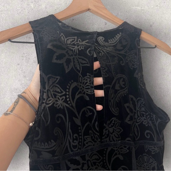 Intimately by Free People Black Velvet Burnout Babe Mini Dress Size M - Picture 13 of 14